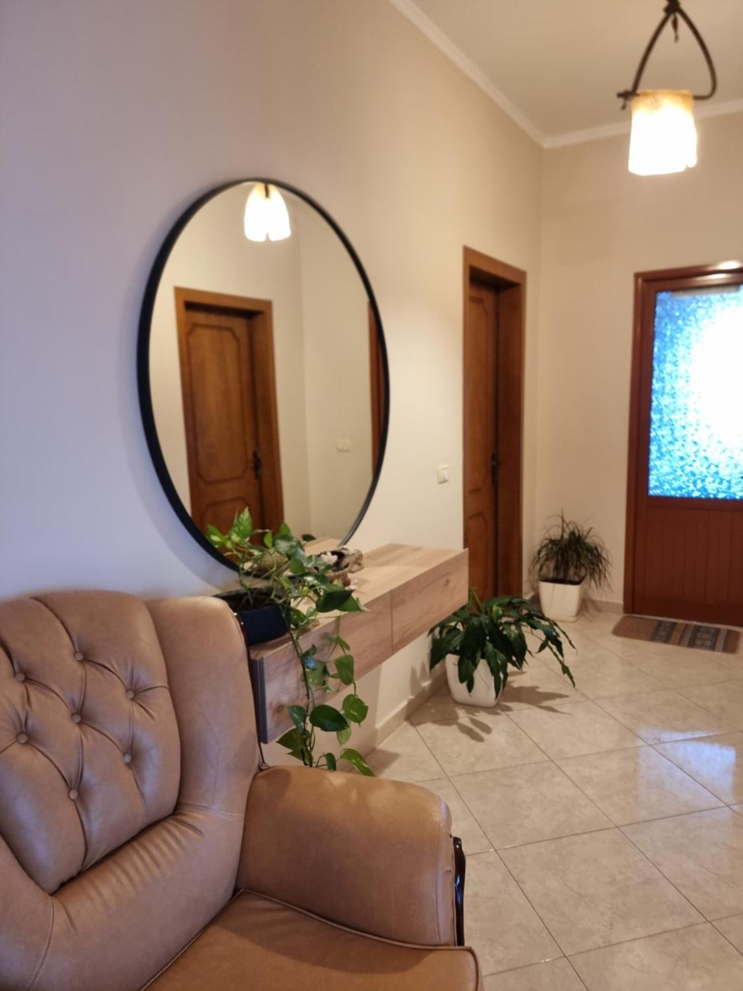 Kc Apartment 培拉特 外观 照片