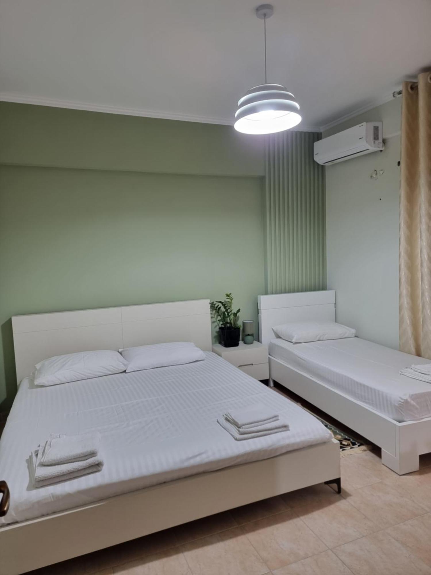 Kc Apartment 培拉特 外观 照片